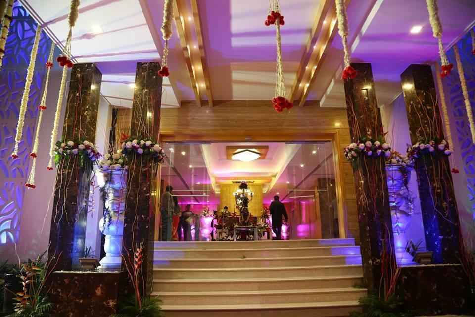 Wingston A Treehouse Hotel Goverdhan Radha Kund Exterior foto